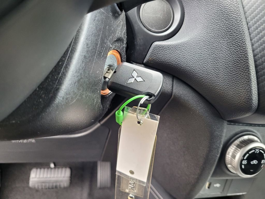 Used 2024 Mitsubishi Outlander Sport ES image 14