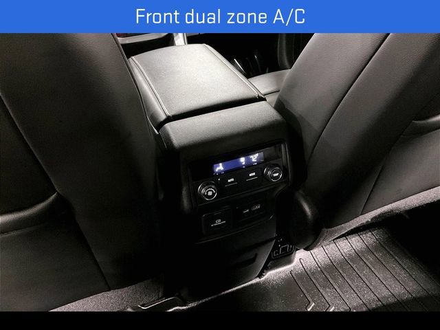 Certified 2022 GMC Acadia SLT image 13