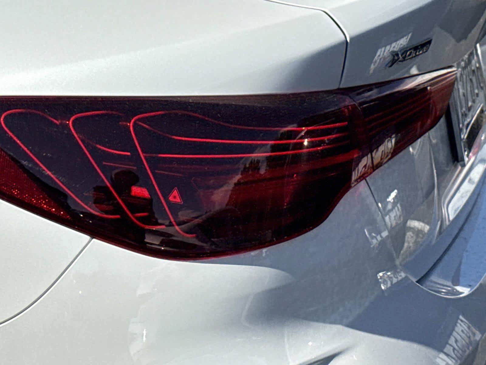 Certified 2026 BMW 430i xDrive Coupe AWD/4WD image 8