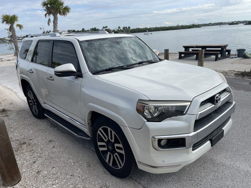 Used 2016 Toyota 4Runner Limited image 29