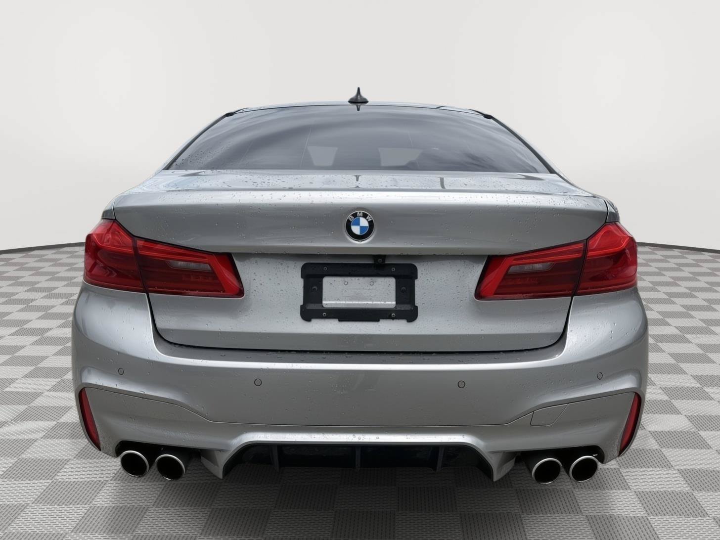 Used 2018 BMW M5 w/ Executive Package AWD/4WD image 4