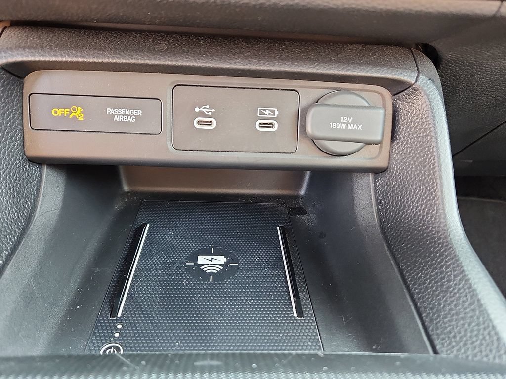 Used 2025 Honda Civic Sport image 19