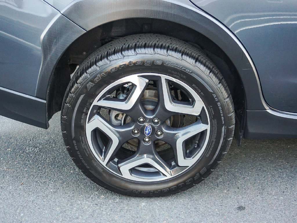 Used 2020 Subaru Crosstrek 2.0i Limited w/ Moonroof Package w/Navigation AWD/4WD image 8