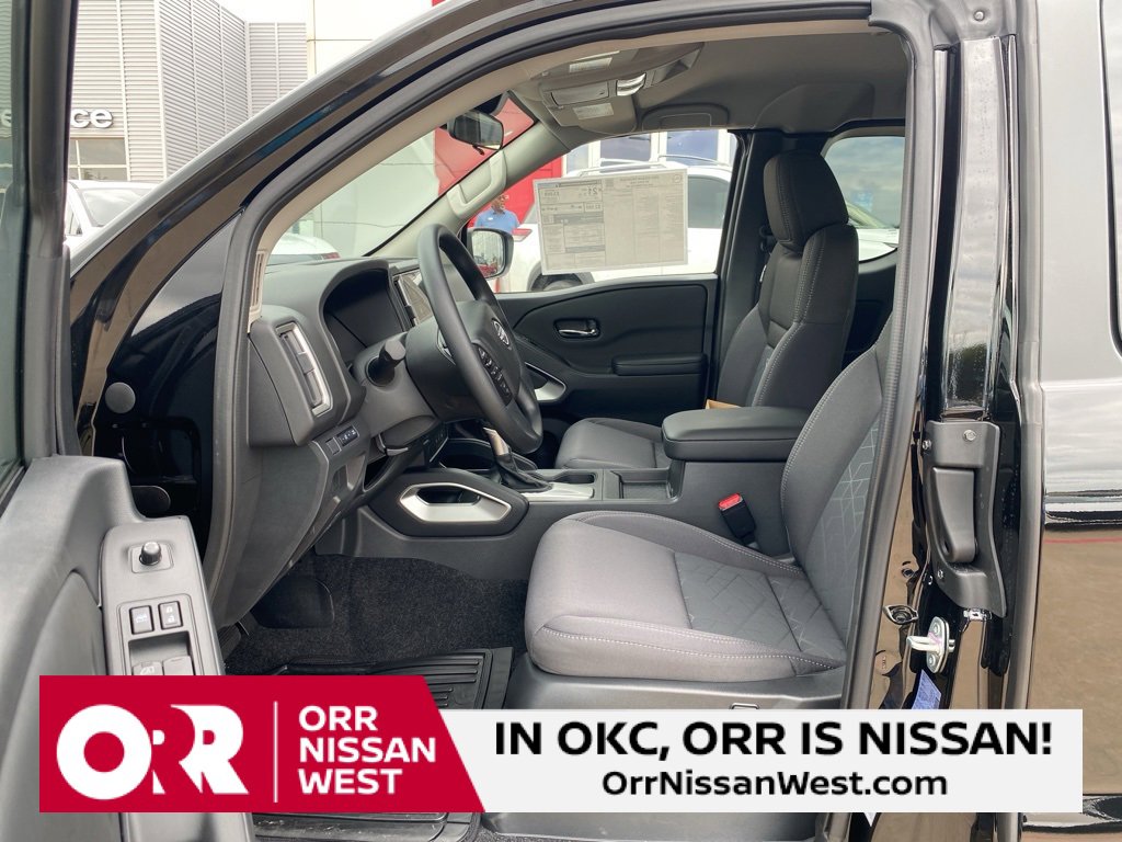 New 2025 Nissan Frontier SV image 12
