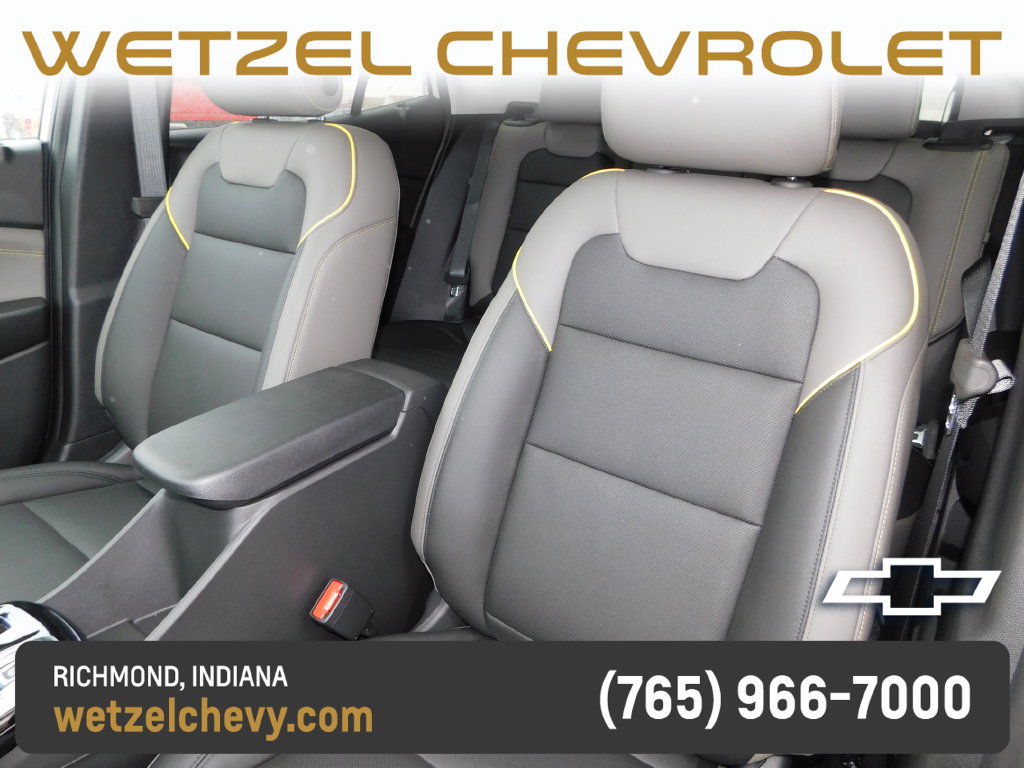 New 2026 Chevrolet Trax ACTIV w/ Sunroof Package FWD image 16
