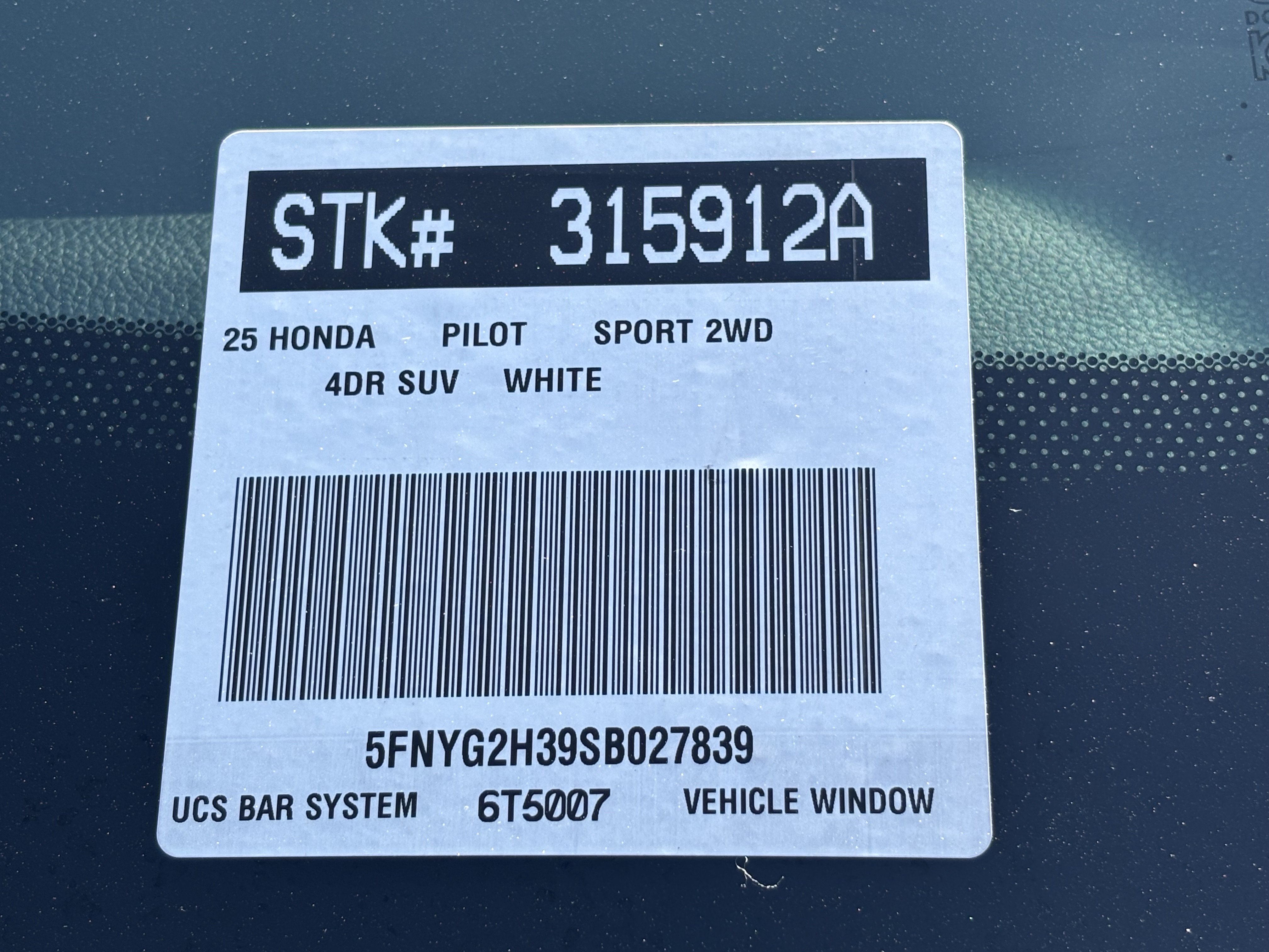 Used 2025 Honda Pilot Sport image 30