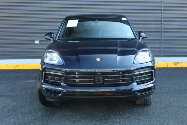 Certified 2023 Porsche Cayenne Platinum Edition w/ Assistance Package image 11
