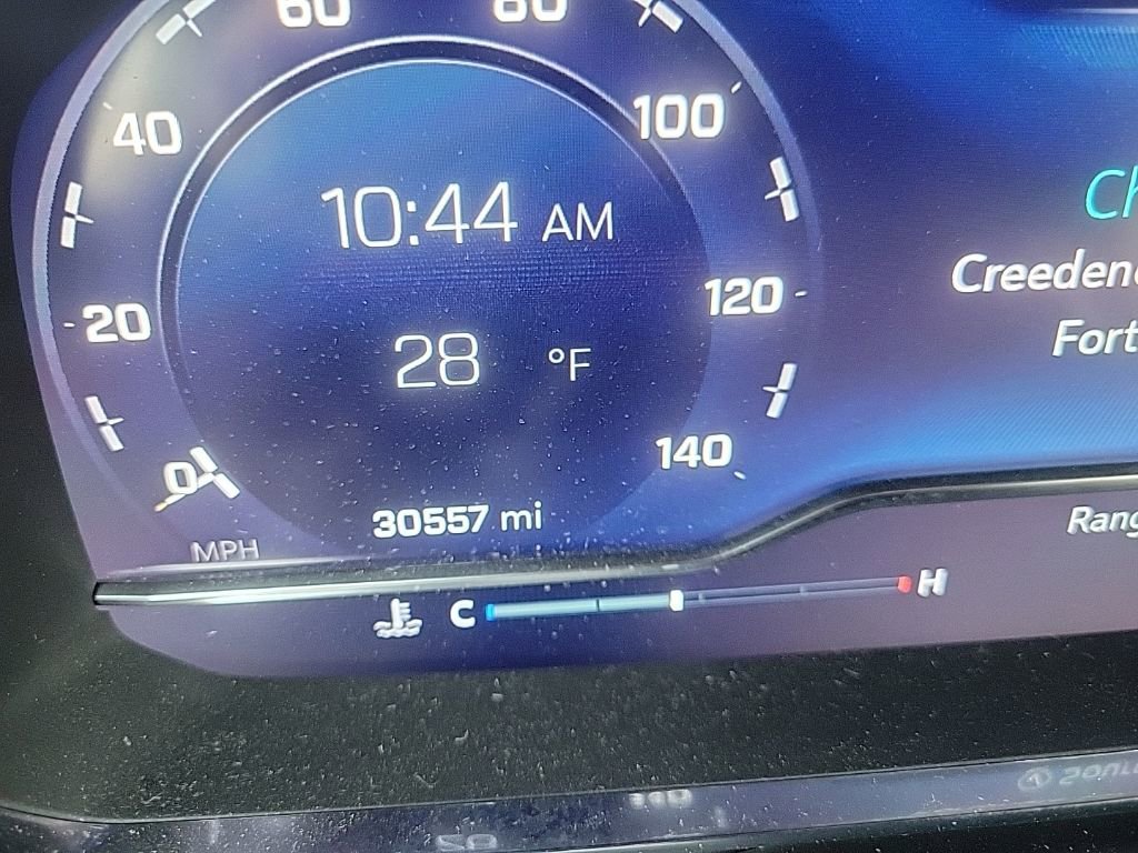 Used 2024 Chevrolet Suburban Z71 w/ Luxury Package image 9