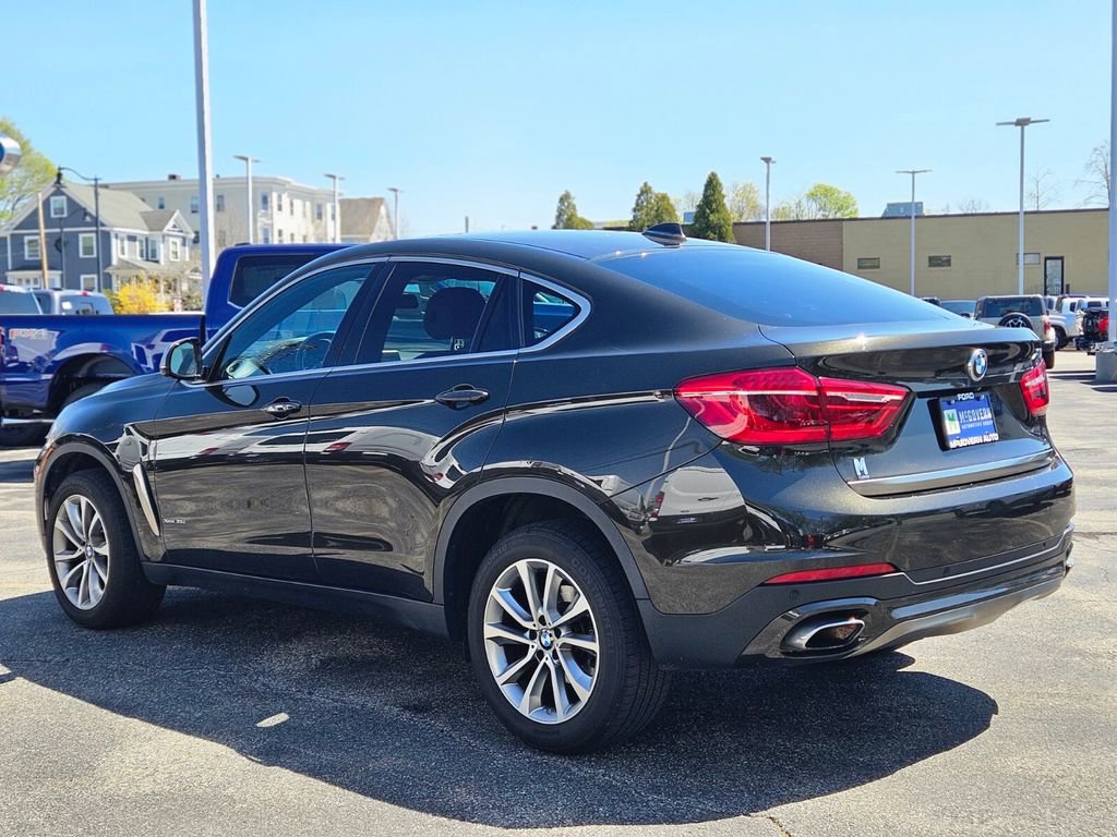 Used 2019 BMW X6 xDrive35i w/ Convenience Package AWD/4WD image 4