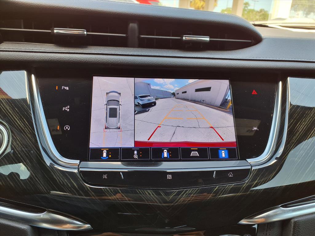Certified 2021 Cadillac XT6 Premium Luxury FWD image 25