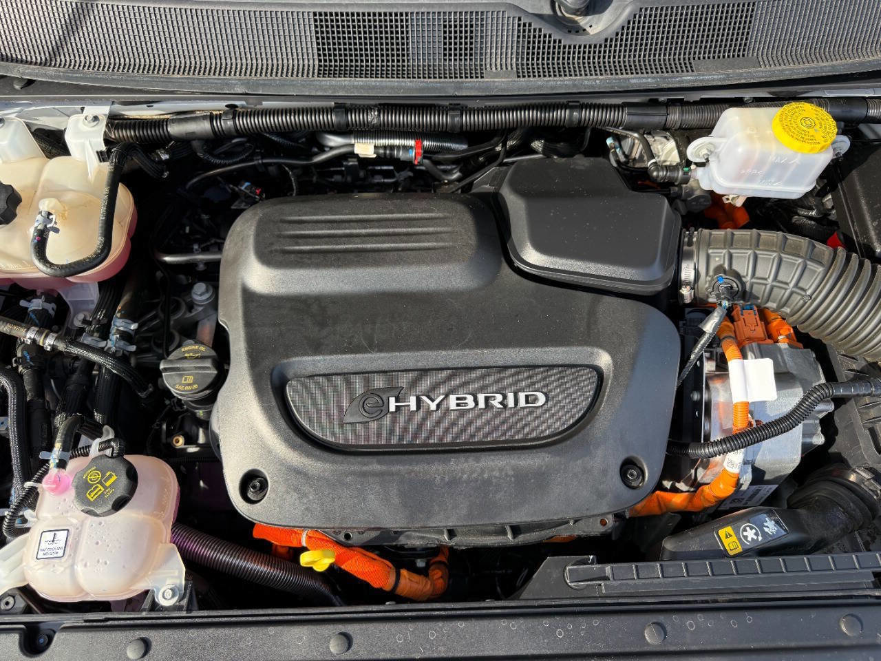 Used 2023 Chrysler Pacifica Pinnacle image 14