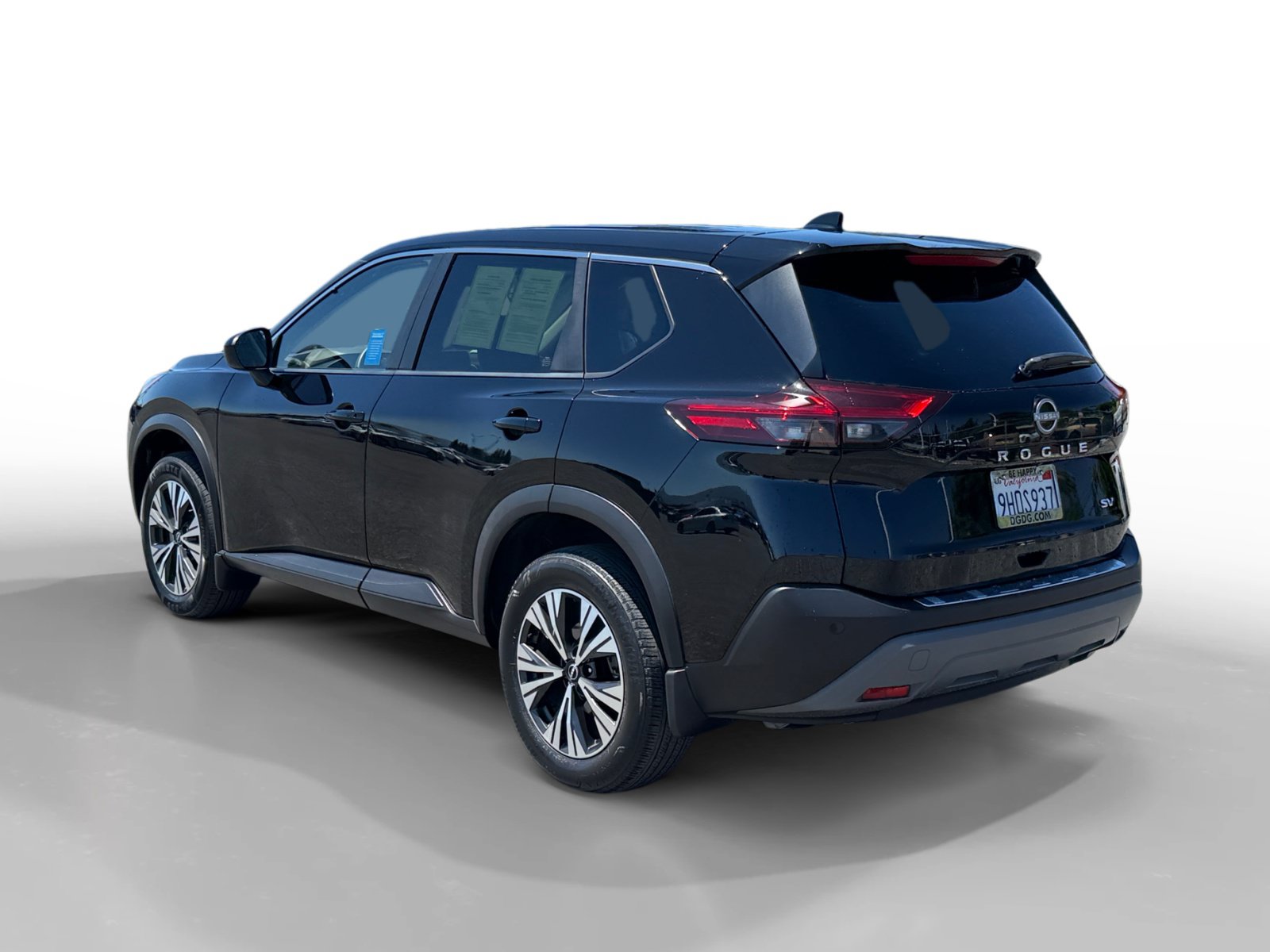 Used 2023 Nissan Rogue SV FWD image 3
