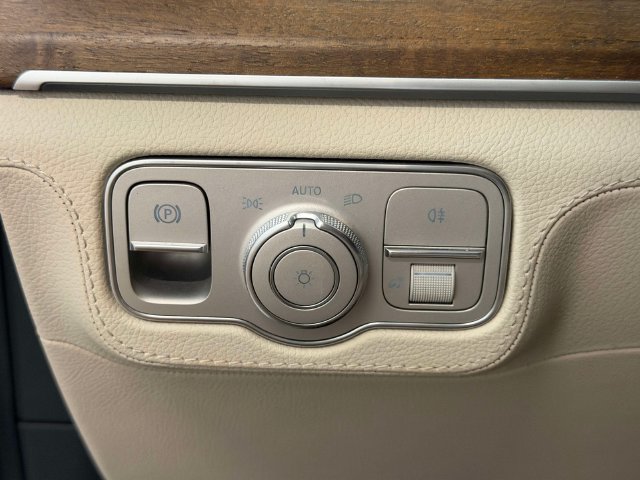 Certified 2024 Mercedes-Benz GLE 450 4MATIC image 21