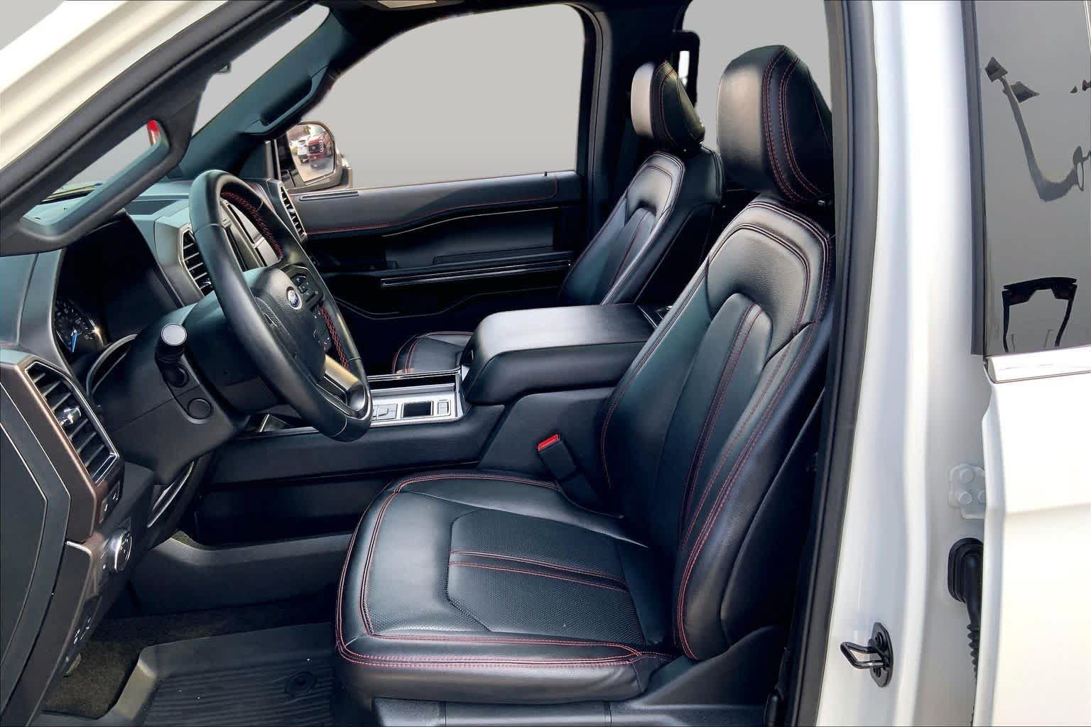 Used 2021 Ford Expedition Limited RWD image 8