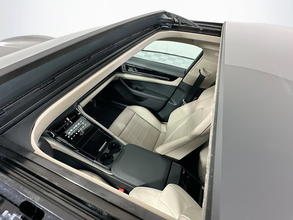 New 2026 Porsche Panamera RWD image 14