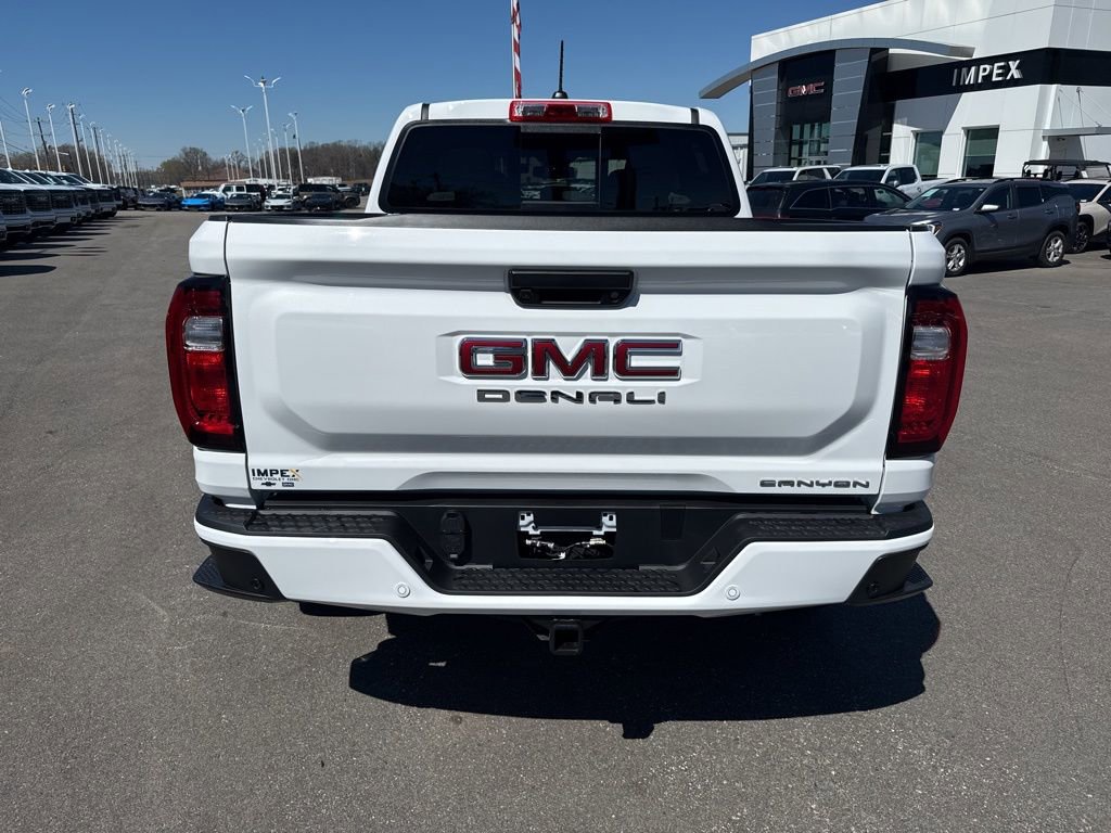 New 2026 GMC Canyon Denali image 4
