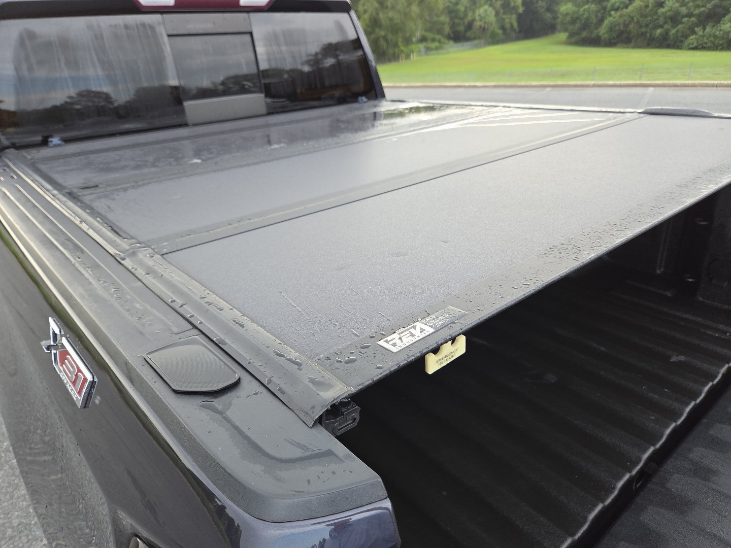 Used 2023 GMC Sierra 1500 SLT AWD/4WD image 23