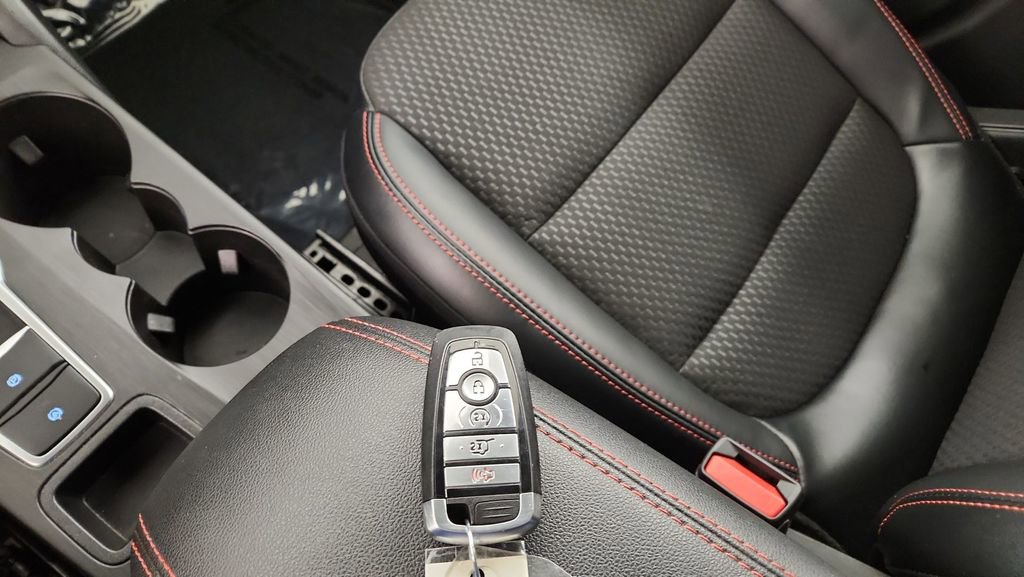 Certified 2023 Ford Escape ST-Line Select w/ Tech Pack #1 image 21