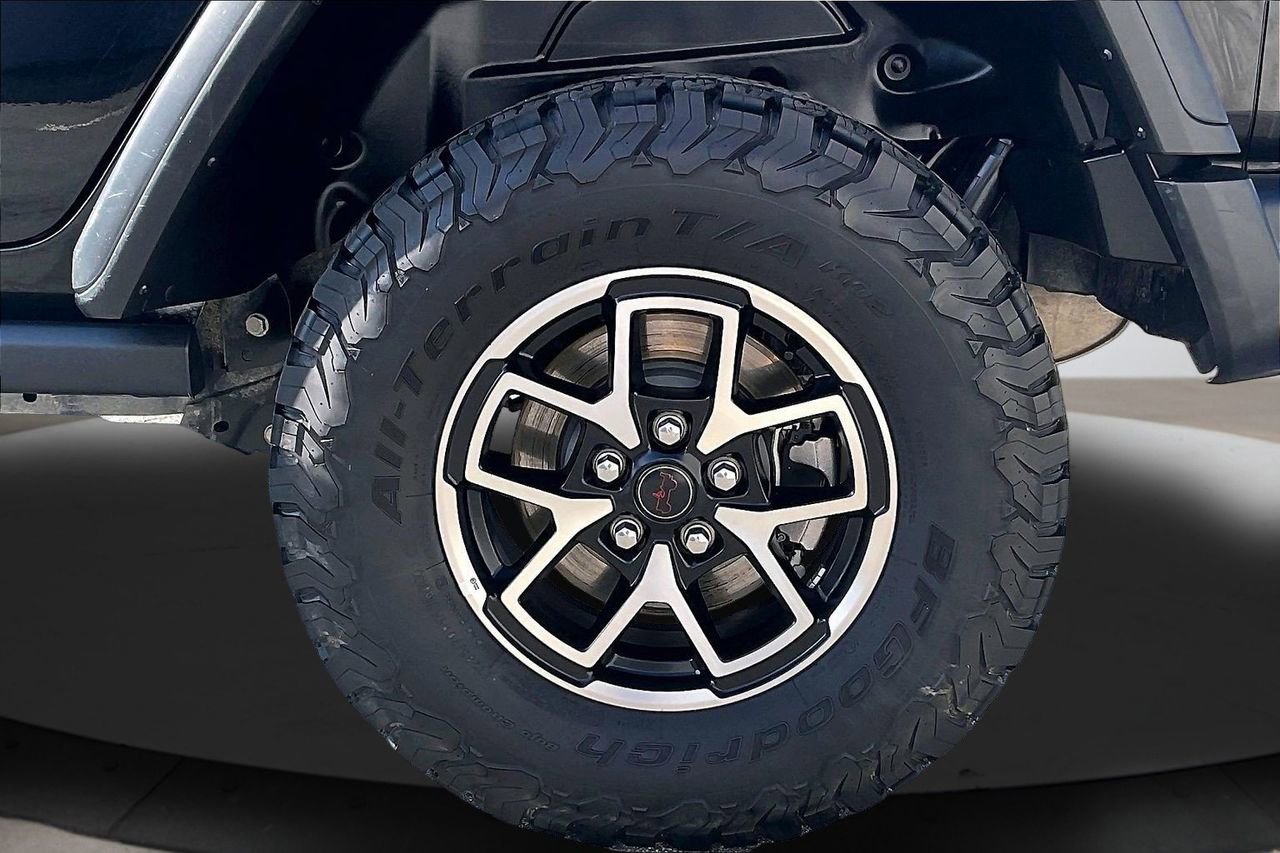 Certified 2025 Jeep Wrangler Unlimited Rubicon image 34