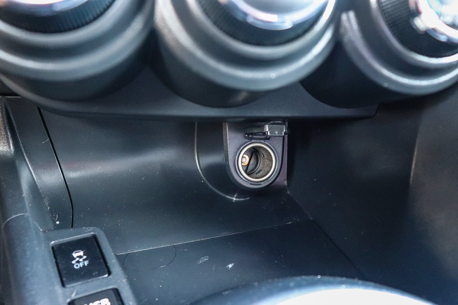 Used 2015 Scion tC FWD image 24