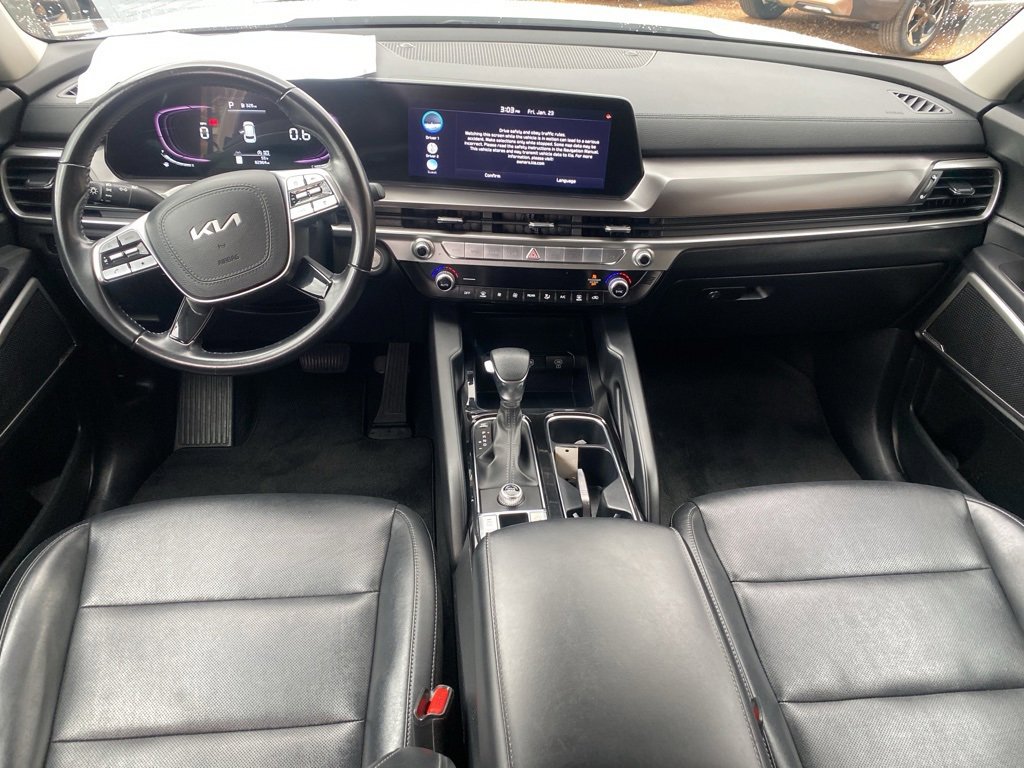 Used 2023 Kia Telluride LX image 20