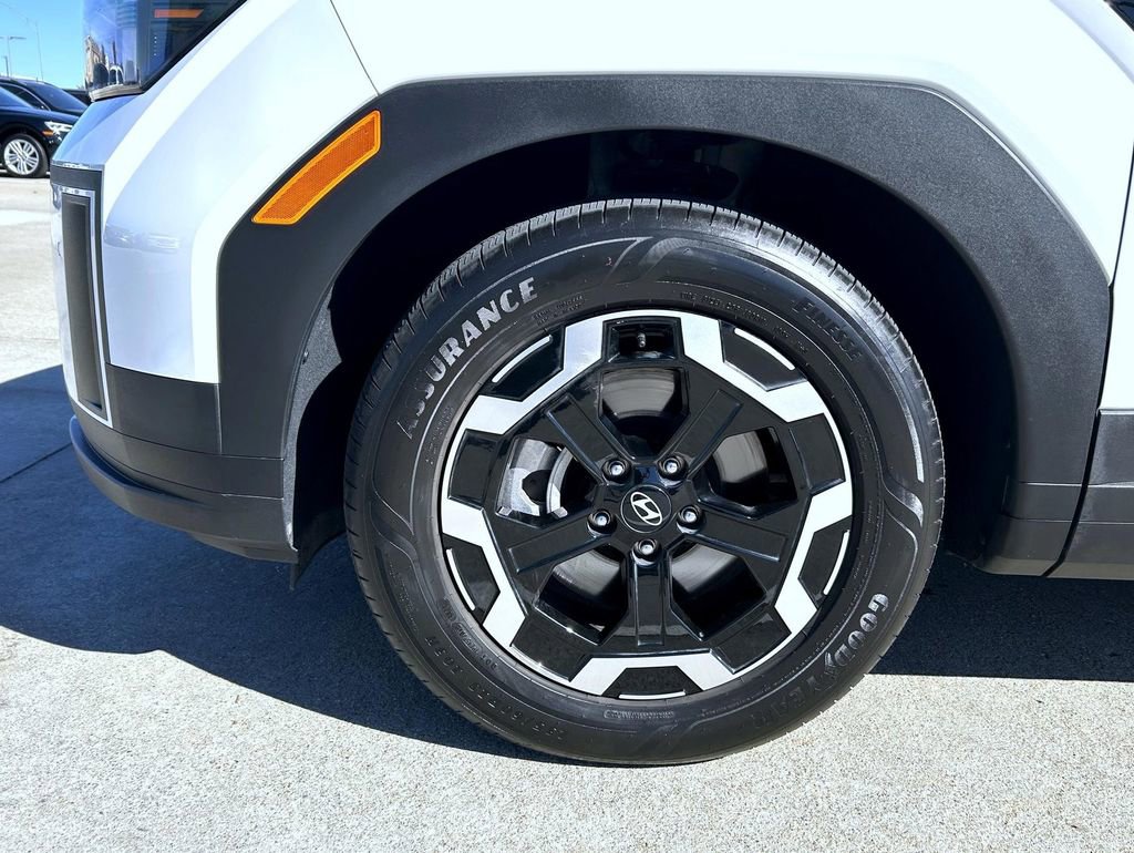 Used 2025 Hyundai Santa Fe SE image 24