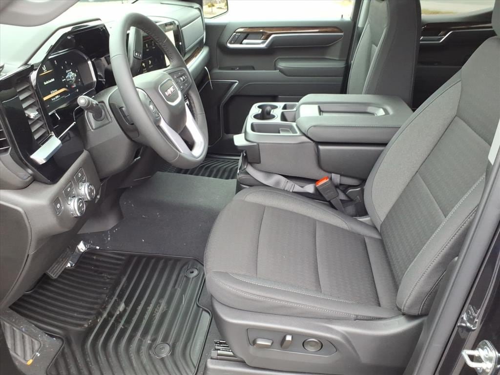 New 2026 GMC Sierra 1500 SLE w/ Preferred Package AWD/4WD image 3