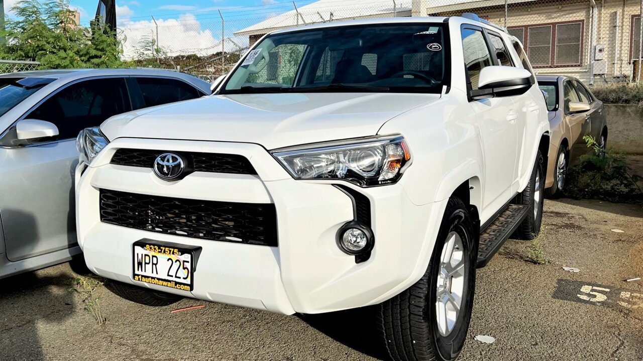Used 2016 Toyota 4Runner SR5 image 1