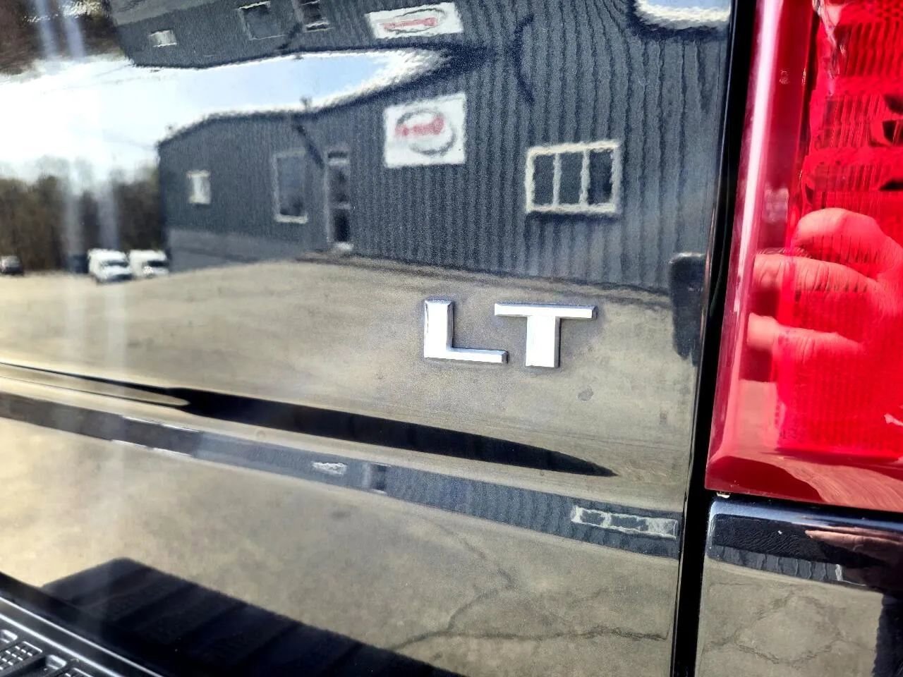 Used 2023 Chevrolet Silverado 1500 LT w/ Protection Package image 32