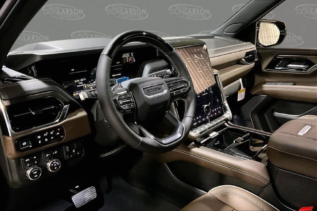 New 2026 GMC Yukon Denali Ultimate AWD/4WD image 11