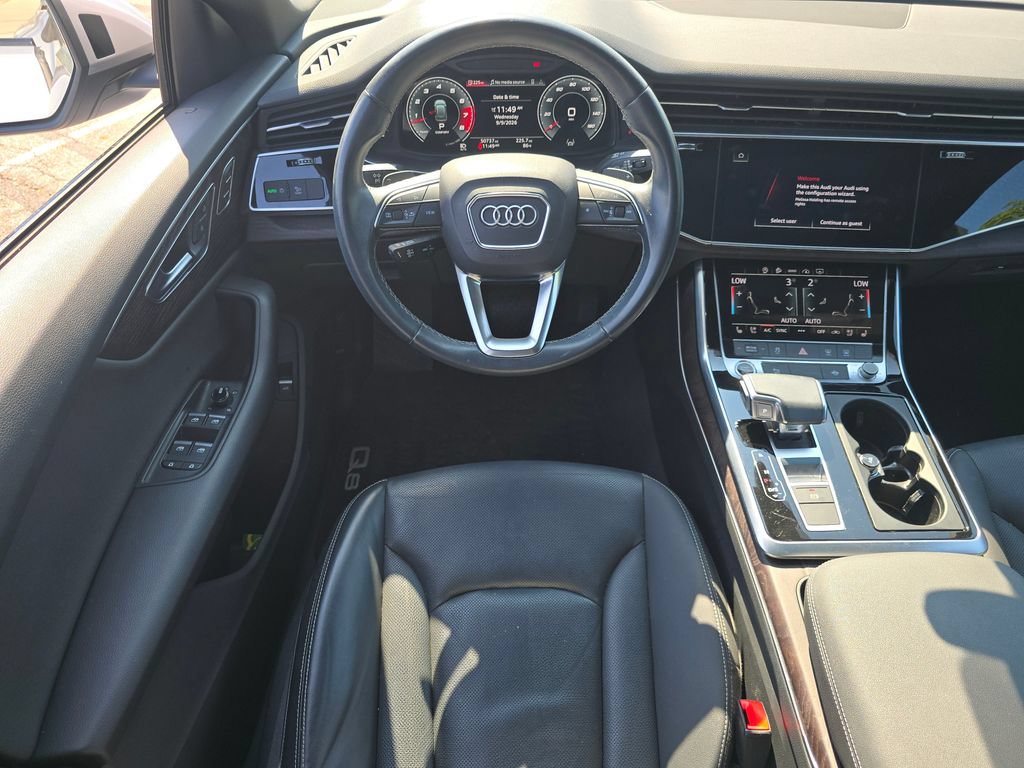 Used 2021 Audi Q8 Premium Plus AWD/4WD image 24