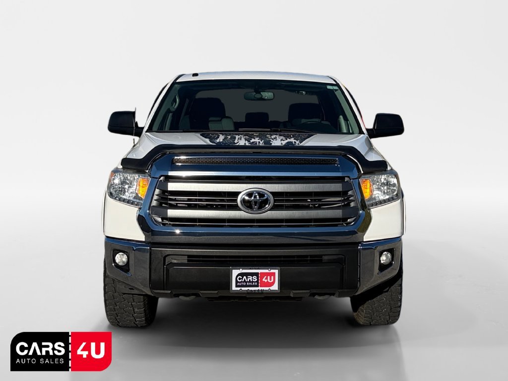Used 2017 Toyota Tundra SR5 w/ SR5 Upgrade Package AWD/4WD image 2