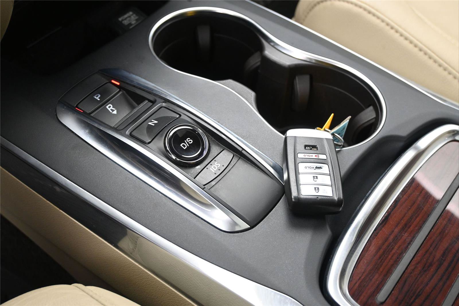 Used 2016 Acura MDX SH-AWD image 5