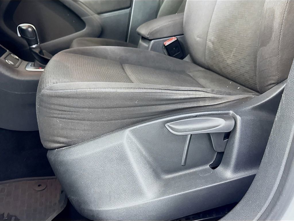 Used 2018 Volkswagen Tiguan Limited w/ Premium Package FWD image 25