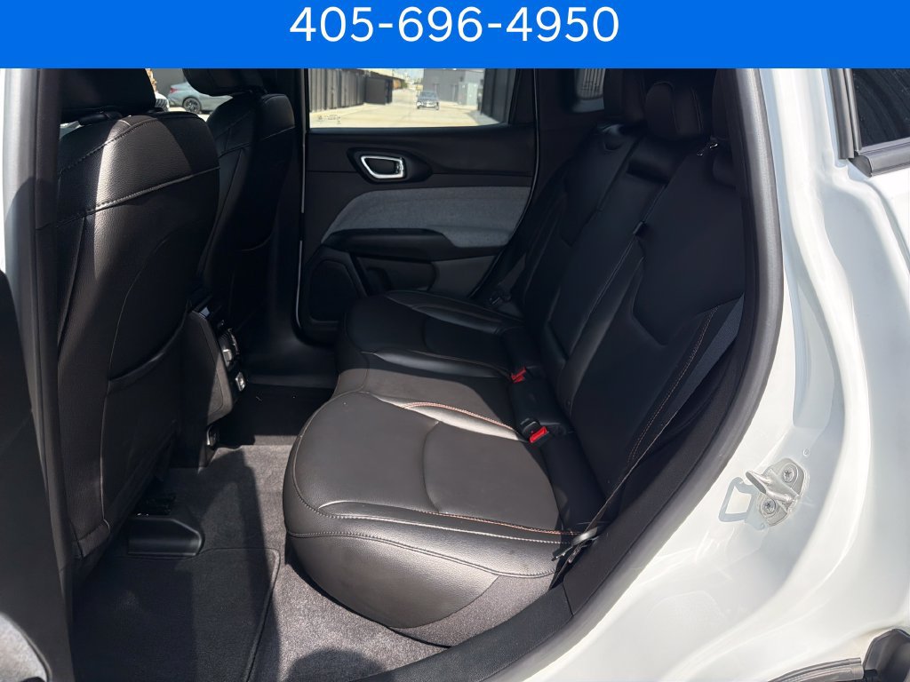 Used 2024 Jeep Compass Latitude AWD/4WD image 18