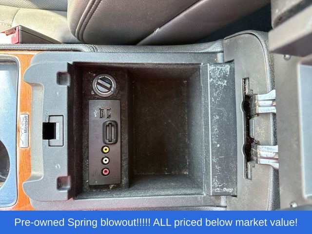Used 2013 Lincoln MKS FWD image 28