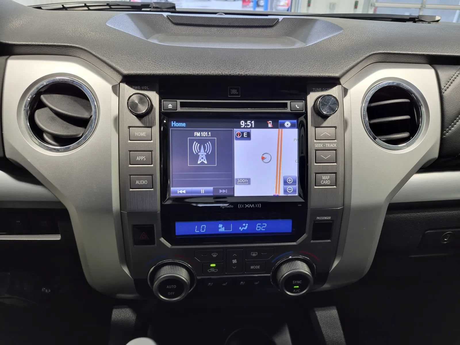 Used 2014 Toyota Tundra Platinum RWD image 32
