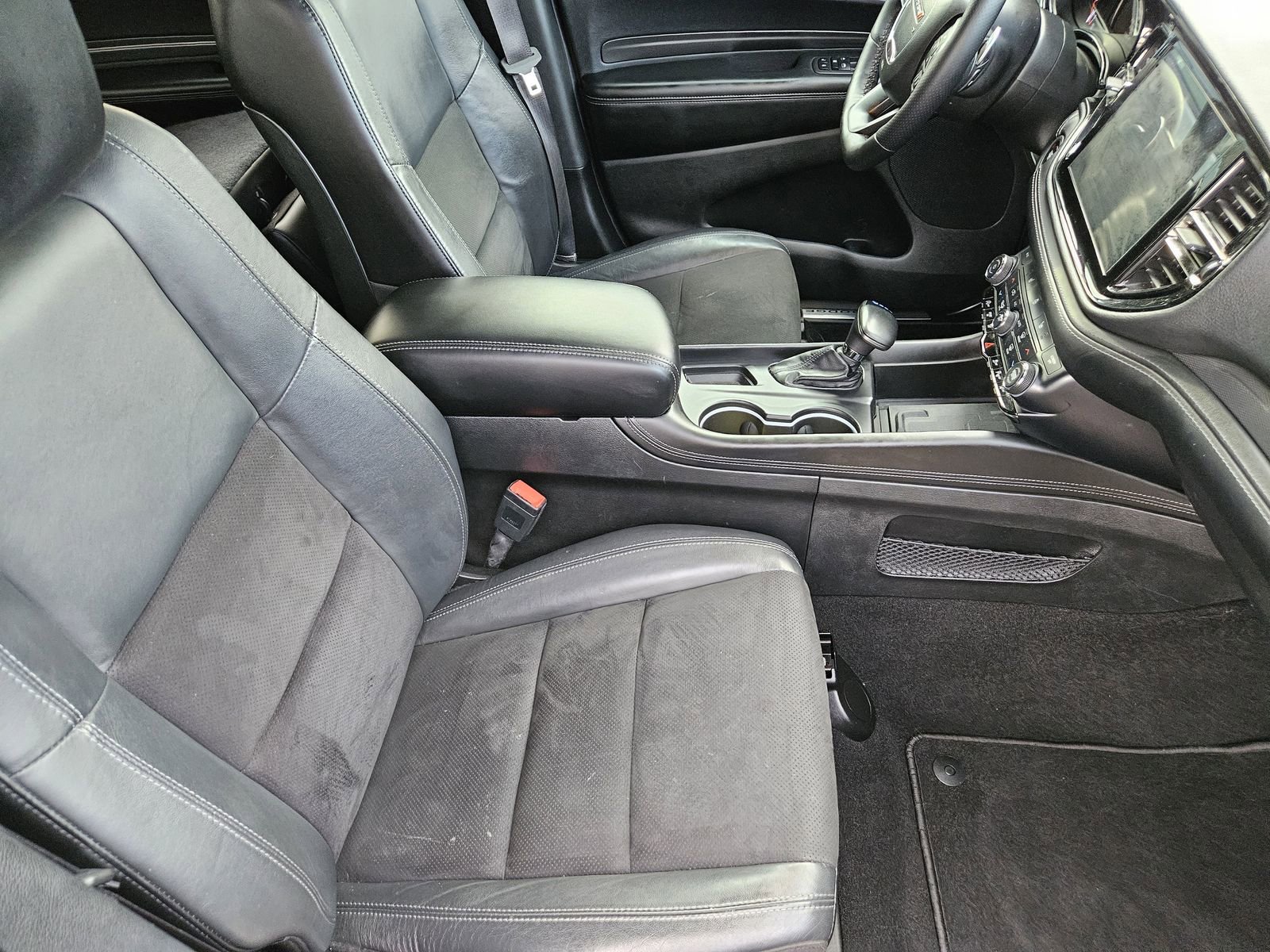 Used 2022 Dodge Durango GT RWD image 17