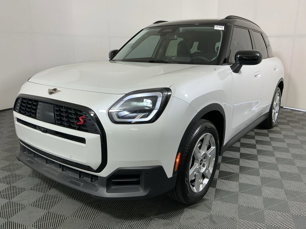 Certified 2025 MINI Cooper Countryman S AWD/4WD image 2