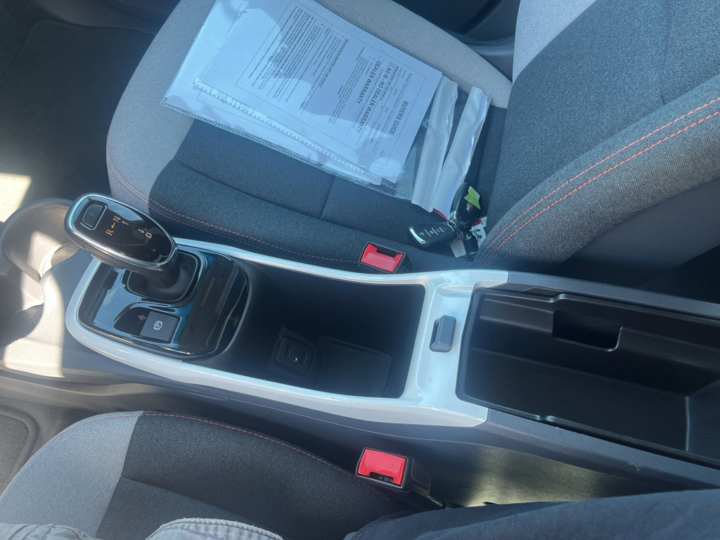 Used 2018 Chevrolet Bolt LT FWD image 23