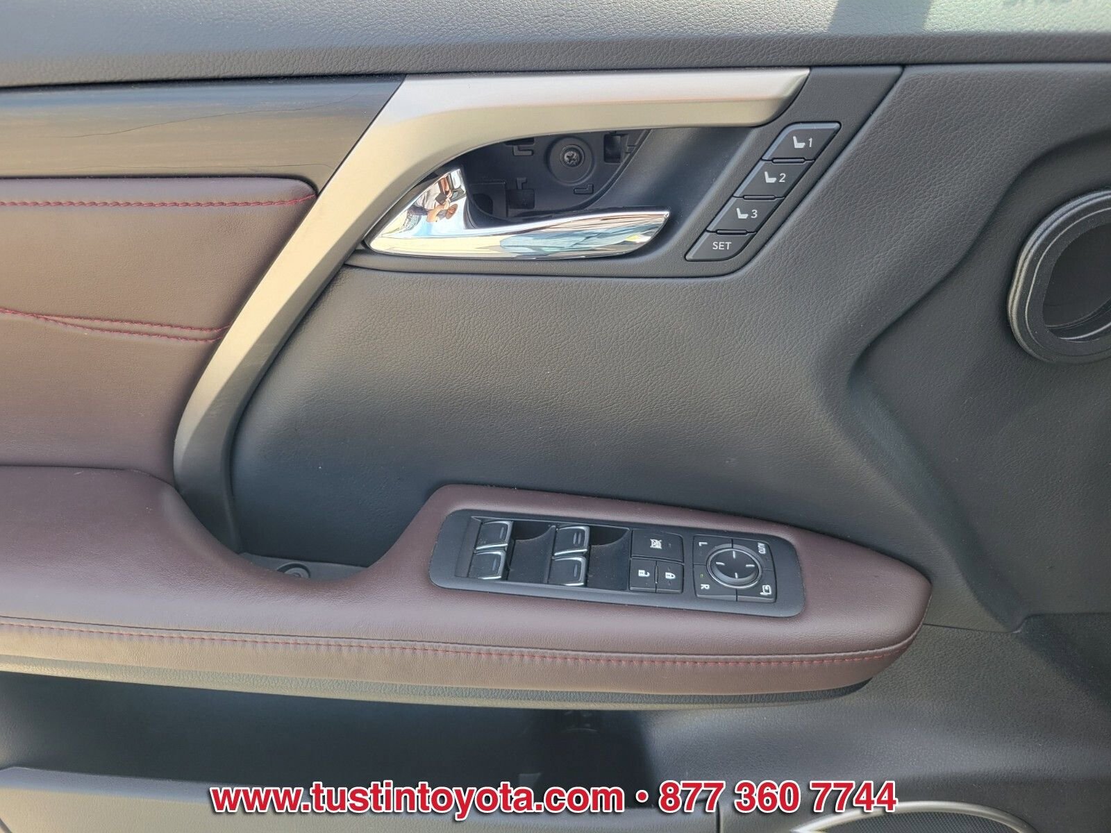 Used 2016 Lexus RX 350 AWD w/ Premium Package image 18