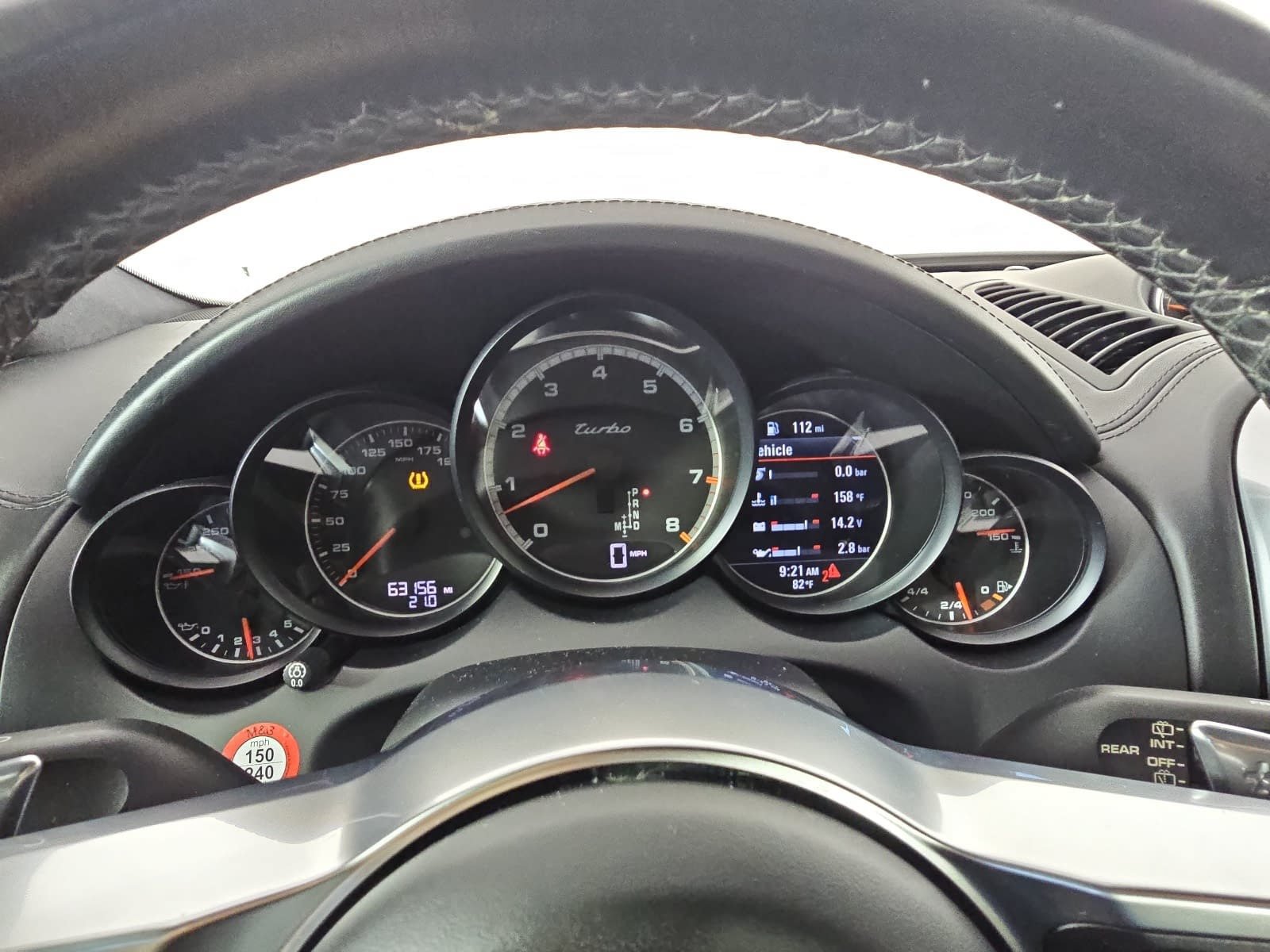 Used 2015 Porsche Cayenne Turbo AWD/4WD image 17