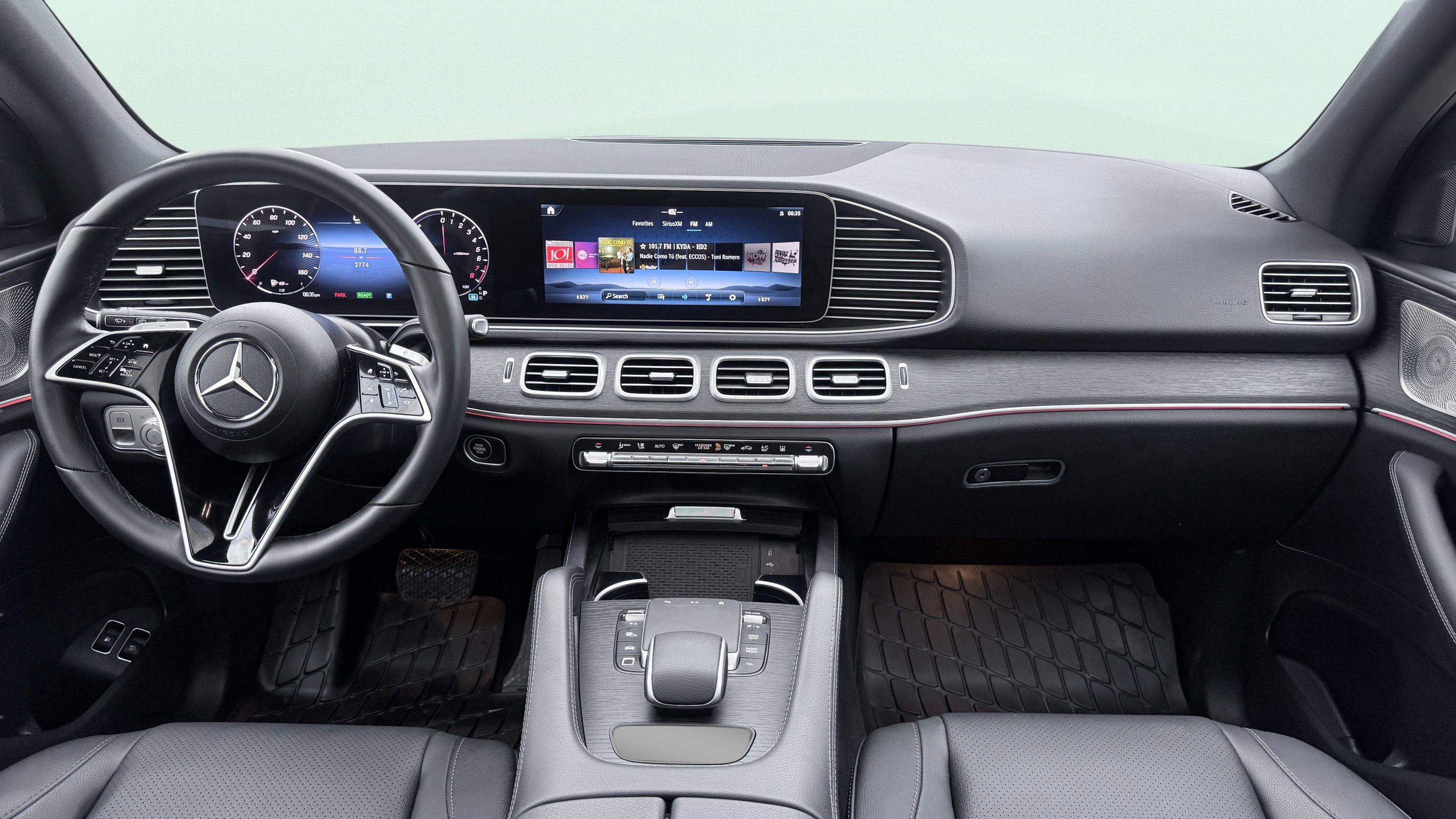 Used 2025 Mercedes-Benz GLE 450e 4MATIC image 57