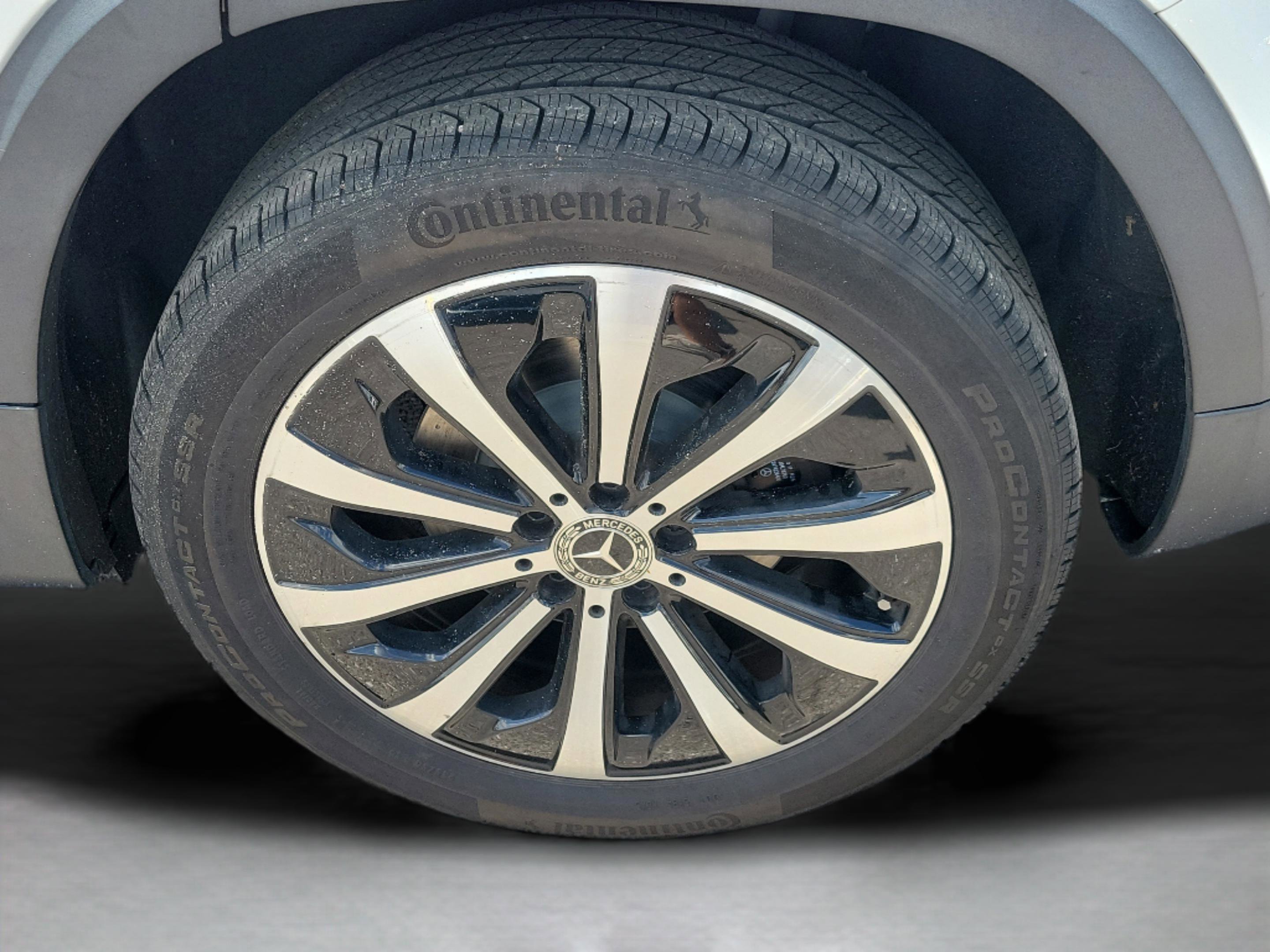 Used 2022 Mercedes-Benz GLB 250 4MATIC image 29