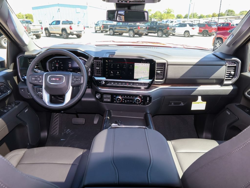 New 2026 GMC Sierra 2500 SLT w/ SLT Premium Package AWD/4WD image 14