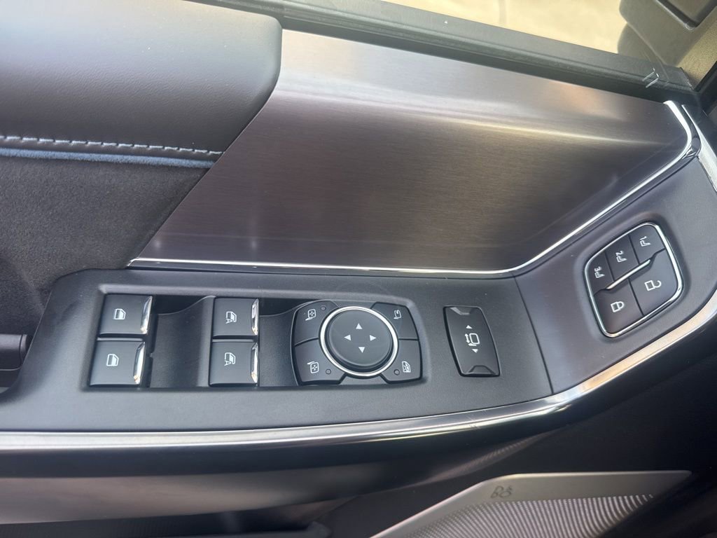 New 2026 Ford F250 Platinum w/ Tremor Off-Road Package image 45