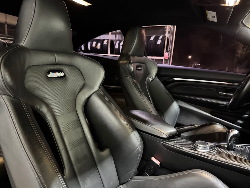 Used 2018 BMW M4 Coupe w/ Competition Package image 29