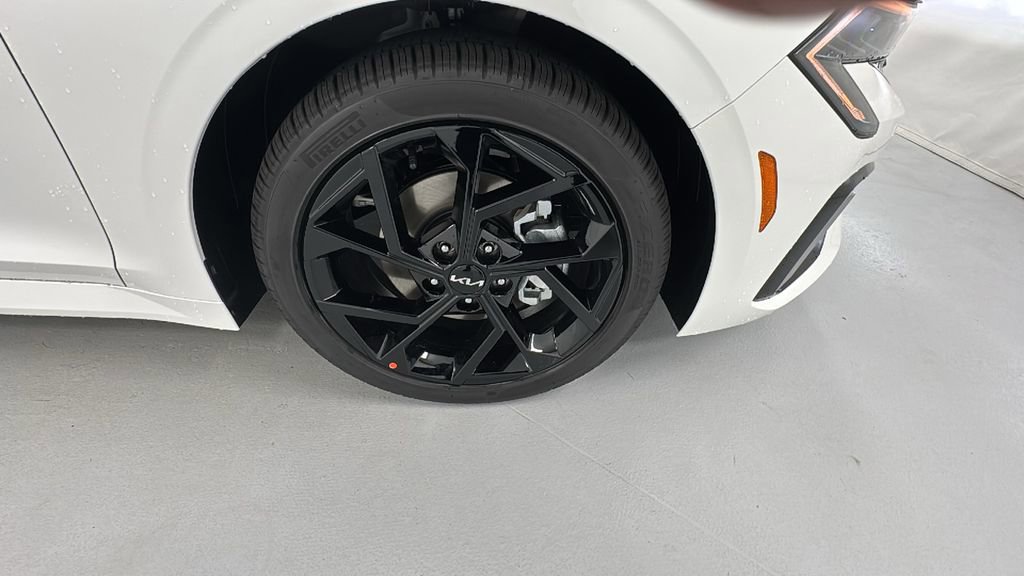 New 2026 Kia K5 GT-Line w/ GT-Line Premium Package image 9