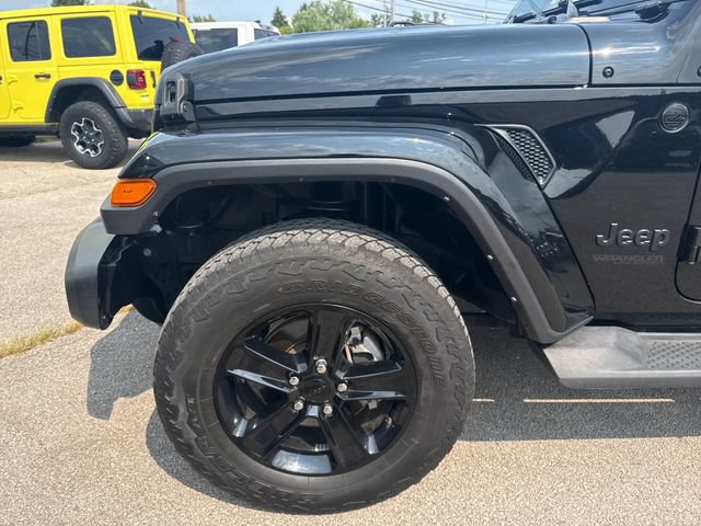 Used 2022 Jeep Wrangler Unlimited Sahara AWD/4WD image 10