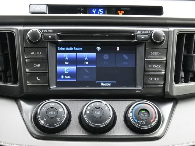 Used 2015 Toyota RAV4 LE AWD/4WD image 21